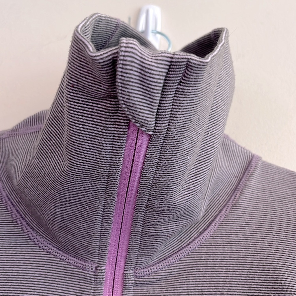 Lululemon Stride Jacket Brushed Lilac Heathered Coal Wee Stripe/Lilac Size 6 - Picture 4 of 8